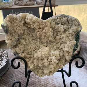 Gorgeous HUGE Amethyst flower heart